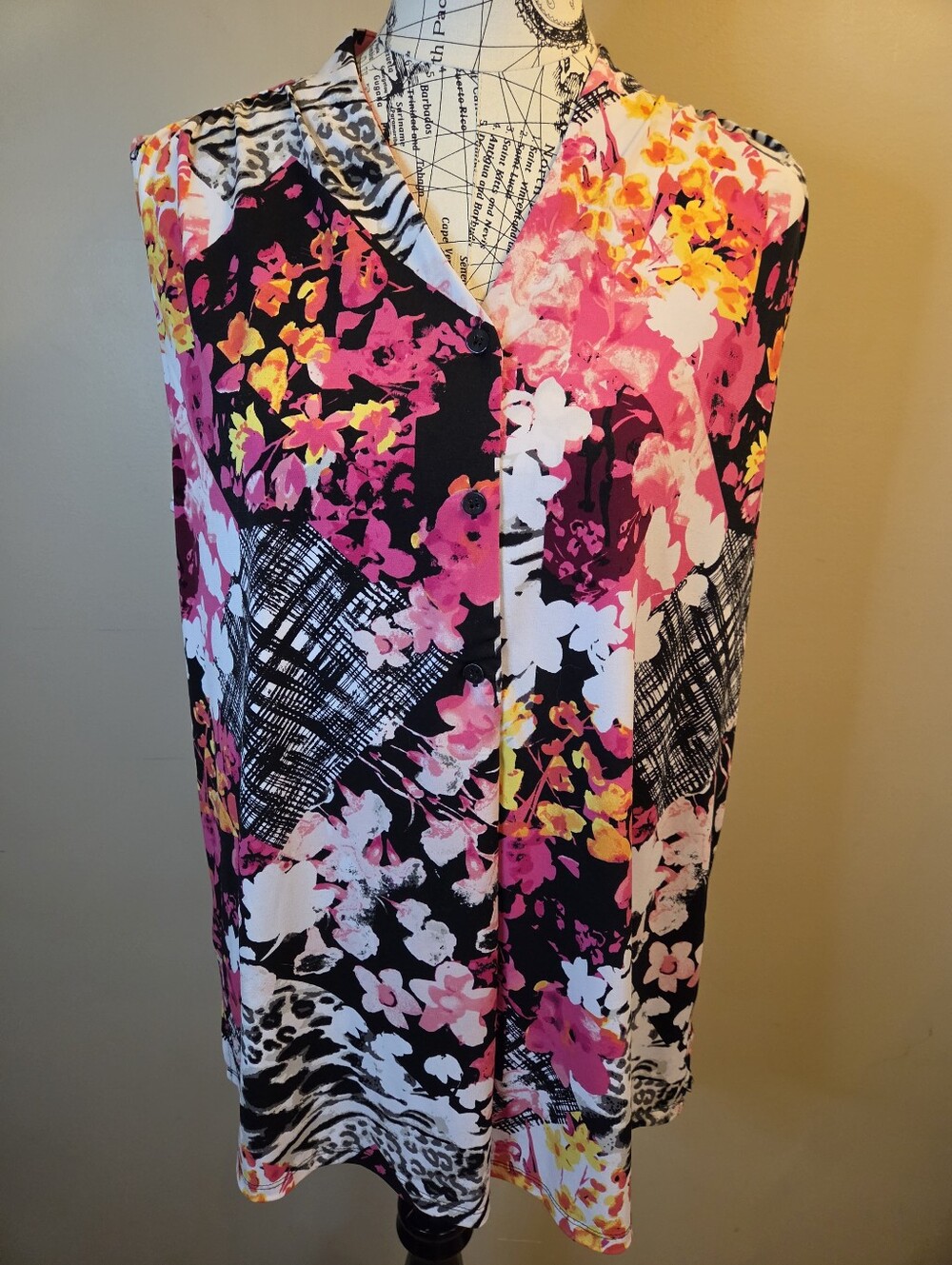 CJ Banks Womens 1X Sleeveless Floral Button Front Blouse Collared Stretch Top